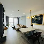 Rivergate Residece