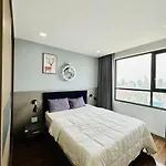 Rivergate Residece